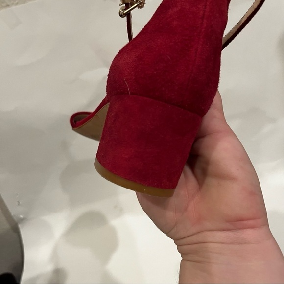 Free People Marigold block heel sandal size 39 in a red/burgundy suede color - Picture 9 of 10